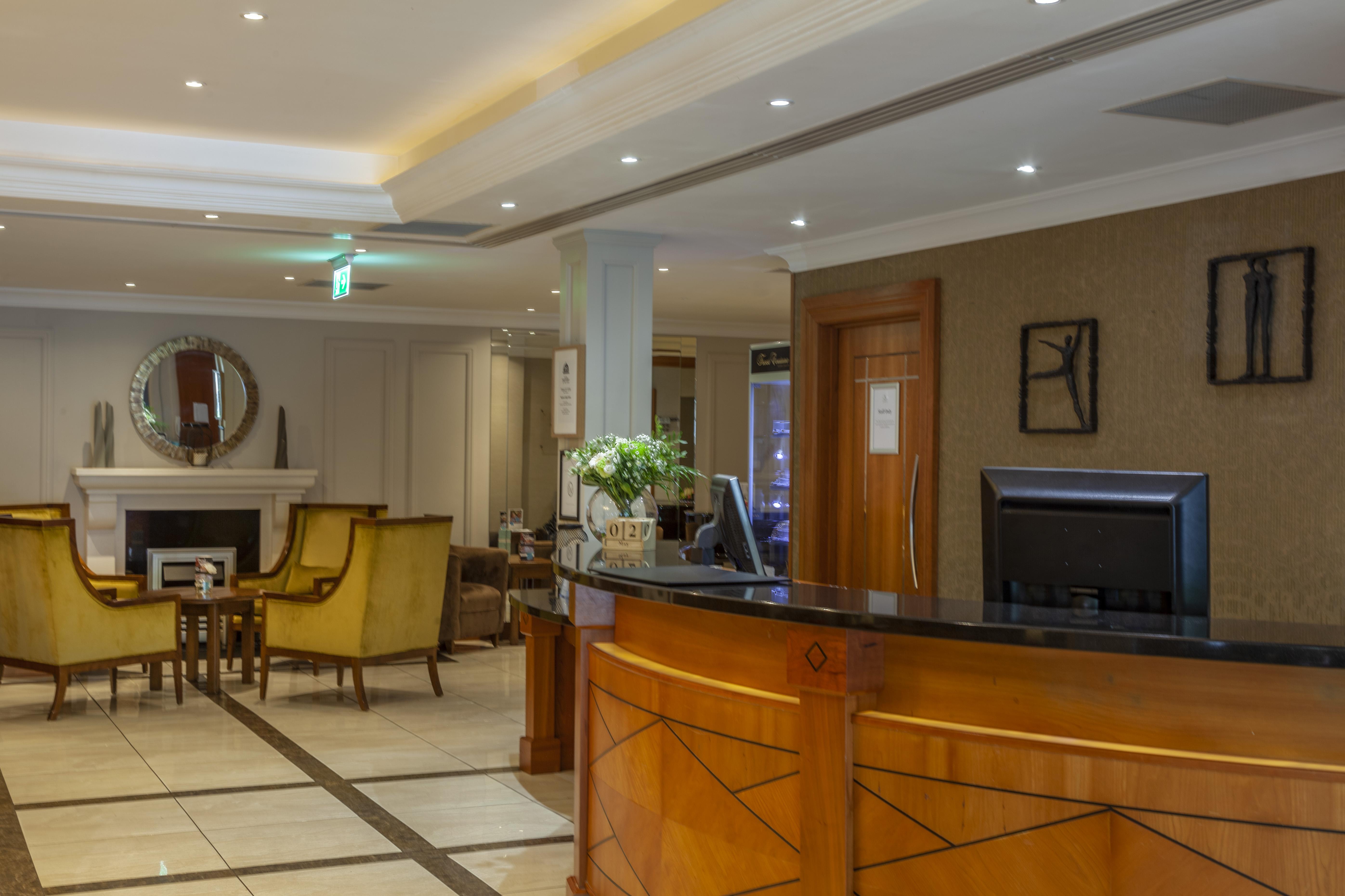 The Malone Hotel Belfast Exteriör bild